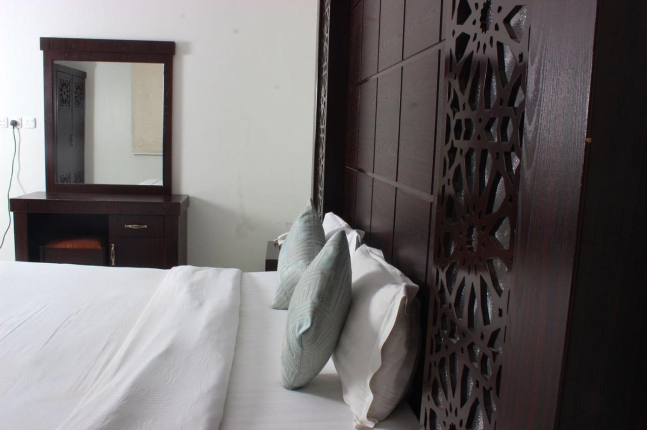 Rayat Alshalal Hotel 2 Hafar Al-Batin Ngoại thất bức ảnh