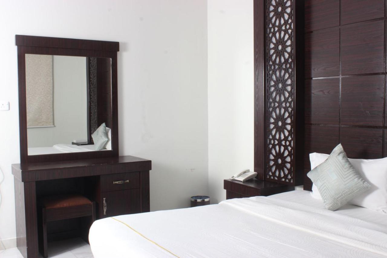 Rayat Alshalal Hotel 2 Hafar Al-Batin Ngoại thất bức ảnh